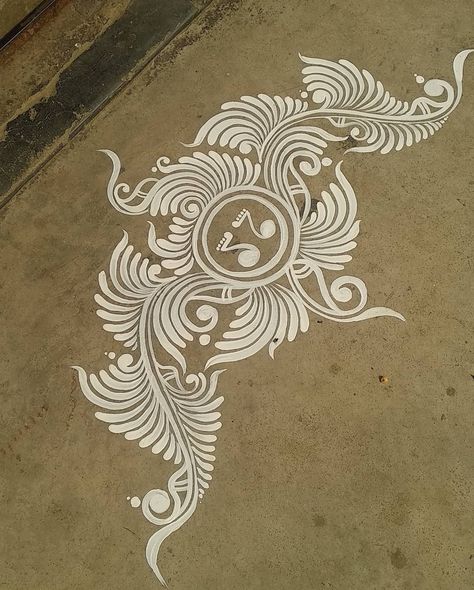 Lakshmi Puja Alpona Painting, Alpana Designs Bengali, Alpona Art, Kolka Design, Indian Traditional Paintings, Very Easy Rangoli Designs, Alpona Design, Rangoli Side Designs, Bd Art