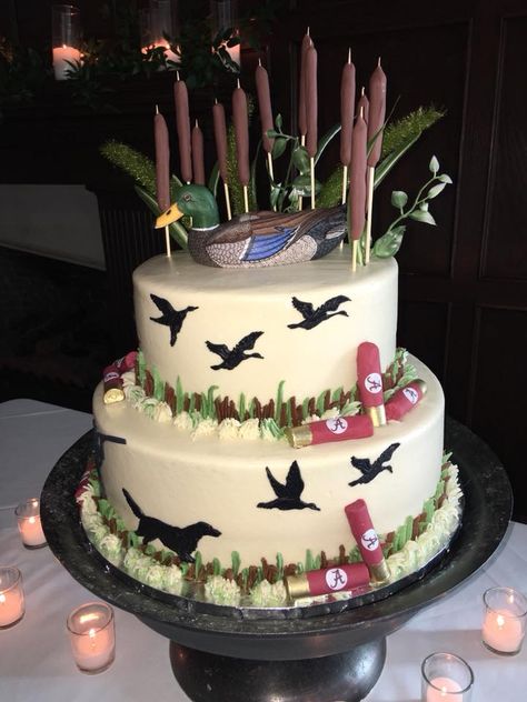 Hunting Grooms Cake Table, Duck Hunter Grooms Cake, Mallard Duck Birthday Cake, Duck Hunter Cake, Duck Hunting Birthday Cake, Duck Hunting Grooms Cake, Hunting Grooms Cake, Duck Hunting Cakes, Grooms Cake Hunting