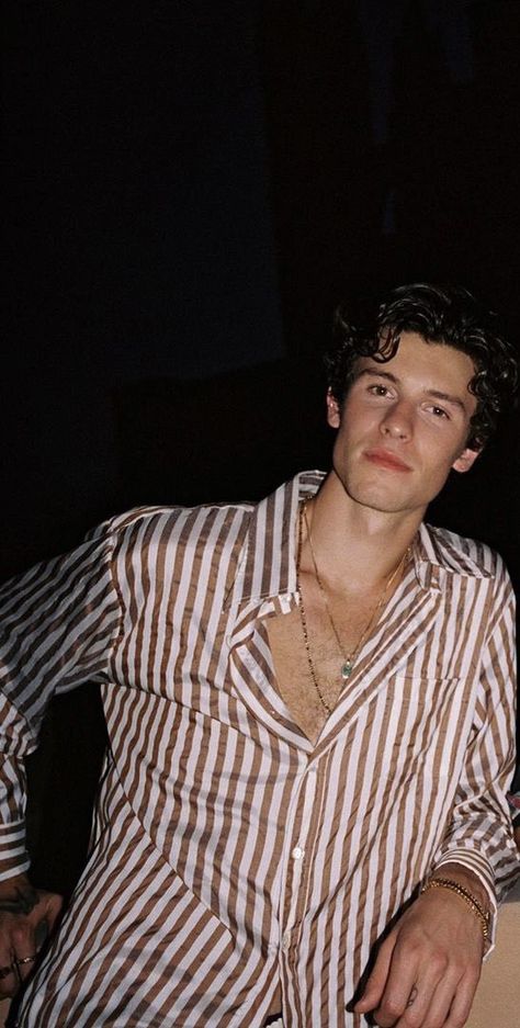 Hot Shawn Mendes, Shawn Mendes Imagines, Shawn Mendes Wallpaper, Tarzan, David Yurman, Shawn Mendes, His Hands, Boyfriend Material, Celebrity Crush