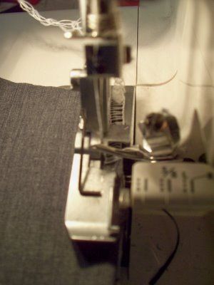 serger tutorial Sewing Serger, Serger Tutorial, Serger Machine, Serger Projects, Serger Stitches, Serger Tips, Serger Sewing, Fashion Designer Clothes, Sewing 101