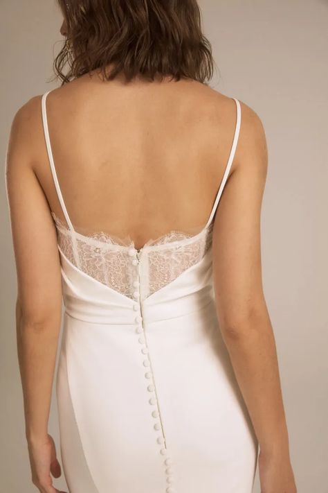 Lace Up Corset Back Wedding Dress, Chantilly Lace Wedding Dress, Corset Back Wedding Dress, Amsale Bridal, Amsale Dress, Top Wedding Dress Designers, Flare Gown, Gown Inspiration, Sophisticated Bride