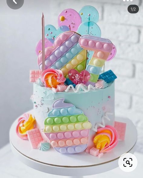 Popit Party Ideas, Pop It Cake Birthday, 7 Year Birthday Cake, Birthday Cake For 8 Year Girl, Fidget Birthday Cake, Pop It Birthday Cake, Popit Birthday, Latest Cake Design, Latest Birthday Cake