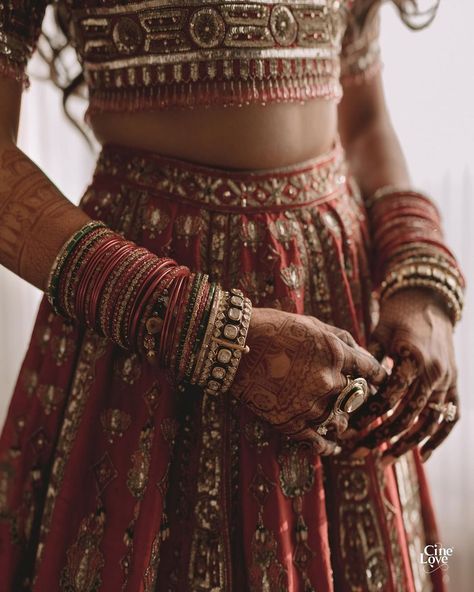 Styl. Inc | Wedding Stylists India (@styl_bymeha) • Instagram photos and videos Indian Aesthetic Wedding, Indian Bride Aesthetic, Editorial Aesthetic, Indian Wedding Aesthetic, Bride Aesthetic, Indian Dress Up, South Asian Aesthetic, Desi Aesthetics, India Wedding