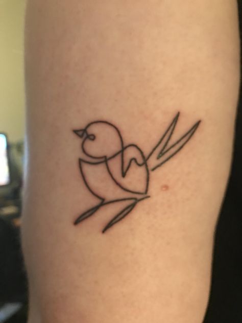 Wren Tattoo Simple, Wren Tattoos, Lovebird Tattoo, Simple Bird Tattoo, Robin Tattoo, Australia Tattoo, Happiness Tattoo, One Line Tattoo, Tattoo Diy