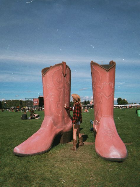 Boots And Hearts, Manifesting 2024, Boots 2024, Vision 2024, Festival Boots, Country Music Festival, Pink Cowgirl, Pink Boots, 2023 Vision