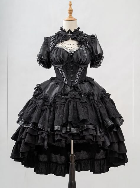 Black Tiered Skirt, Old Fashion Dresses, Jumper Skirt, Goth Dress, Gothic Outfits, Goth Outfits, Really Cute Outfits, Fancy Outfits, Lolita Dress