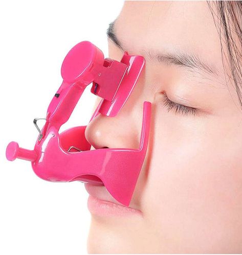 45 Terrible products you can actually buy. - Wtf Gallery Nose Lift, Beauty Nose, Electric Makeup, Wide Nose, Saving Face, Perfect Nose, Nose Shapes, Flat Nose, Nose Clip