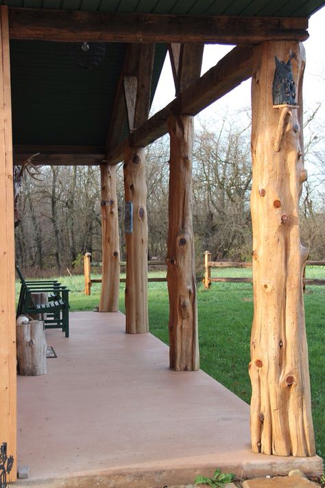 Raw Wood Front Porch, Rustic Covered Porch, Log Porch Posts, Cedar Log Projects, Cedar Posts Front Porch, Cedar Porch Posts, Log Cabin Porch, Front Porch Pillars, Screened Front Porches