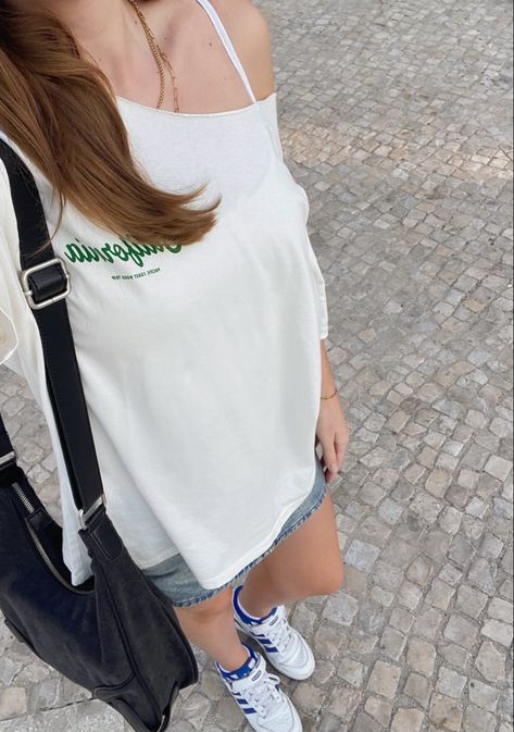 #offtheshoulder #outfit #oversized #tshirt #adidasforumlow #sneakers #aesthetic #miniskirtoutfit Off The Shoulder Top Outfit, Oversize Tshirt Outfits, Off Shoulder T Shirt, Trip Outfits, Miniskirt Outfits, Tshirt Skirt, Shoulder Shirts, Tshirt Outfits, Oversized Tee