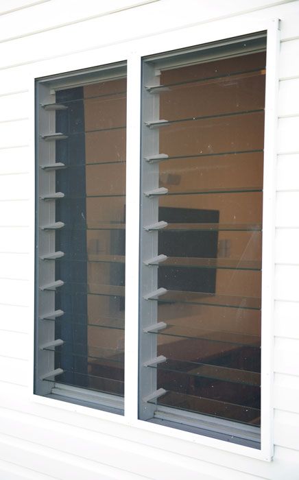 Louvre Windows With Fly Screen, Modern Louvre Windows, Louvre Windows Exterior, Awning Windows Bathroom, Window Fly Screens, Security Windows, Fly Screen Doors, Glass Louvers, Sunroom Remodel