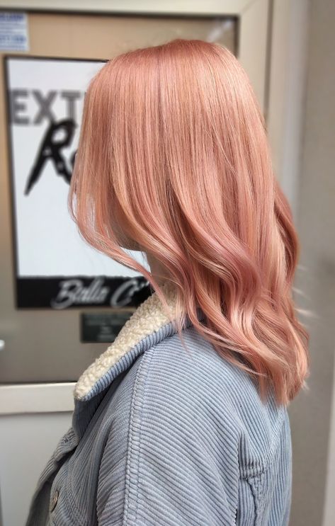 Rose Strawberry Blonde, Peach Fuzz Hair Color, Strawberry Blonde Pink Hair, Pink Strawberry Blonde Hair, Short Peach Hair, Ash Orange Hair, Copper Peach Blonde Hair, Pink Tinted Hair, Strawberry Blonde Pink