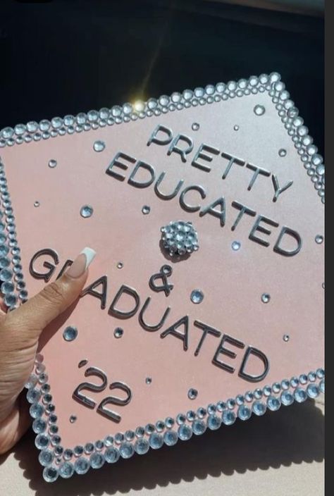 Baddie Graduation Cap, Grad Fits, Graduation Boards, Diy Resin Tray, College Grad Cap Ideas, Graduation Cap Decoration Diy, Graduation Look, High School Graduation Cap, College Graduation Cap Decoration