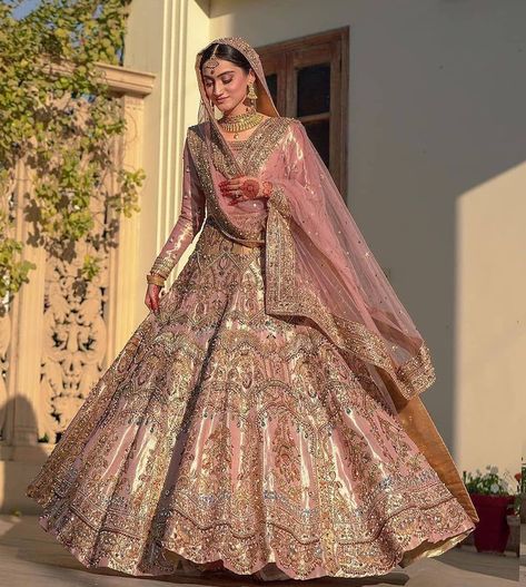 Pink Bridal Lehenga, Bridal Lehenga Designs, Latest Bridal Lehenga, Desi Wedding Dresses, Wedding Lehenga Designs, Asian Bridal Dresses, Indian Bride Outfits, Bridal Lehenga Collection, Latest Bridal Dresses