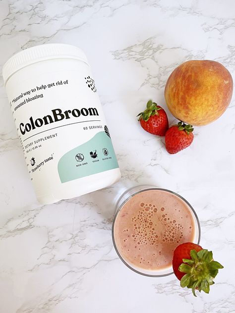 Using Strawberries, Strawberry Peach Smoothie, Peach Smoothie, Last Five Years, Relieve Constipation, Gut Microbiota, Cleanse Your Body, Plain Yogurt, Yummy Smoothies