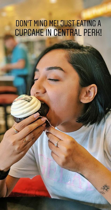 Prajakta Koli Ring Design, Mostlysane Ring, V Shaped Ring Mostly Sane, Prajakta Koli, Gold Chevron Ring, Fashion Jewelry Necklaces Gold, Hand Jewelry Rings, Witty Instagram Captions, Healthy Starbucks