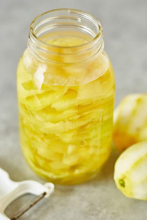 How To Make an All-Purpose Kitchen Cleaner Using Lemon Peels: gallery image 2 Lemon Water Health Benefits, Boil Lemons, Lemon Peels, Treat Burns, Lemon Juice Benefits, Hot Lemon Water, Lemon Health Benefits, Lemon Uses, Warm Lemon Water