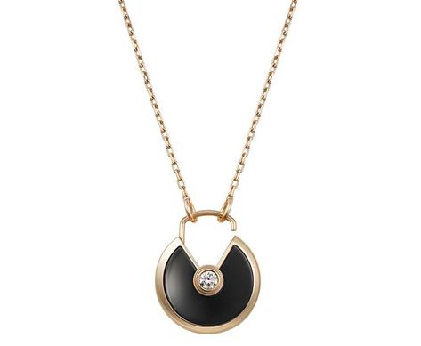 Amulette de Cartier pink gold pendant with onyx surrounding a brilliant-cut diamond Ballet Earrings, Pink Gold Bracelet, Graff Diamonds, Black Onyx Jewelry, Black Gems, Onyx Jewelry, Neck Jewellery, The Midnight, Rock Crystal