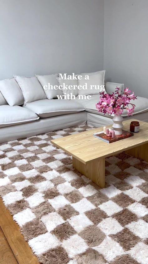 Diy Checkered Rug, Checkerboard Rug Living Room, Checkered Rug Aesthetic, Checkered Rug Apartment, Checkered Rug Room Aesthetic, Checkered Rug Bedroom, Checkered Rug Living Room Aesthetic, Checkered Rug Living Room, Fluffy Checkered Rug