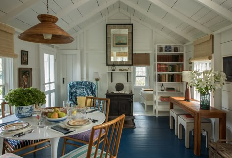 Nantucket Cottage Interiors, Nantucket Style Homes Interior, Nantucket Style Homes, Nantucket Cottage, Nantucket Style, Maine Cottage, Beach Cabin, Homes Interior, Cottage Charm