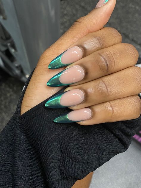 Green Chrome French Tip Almond Nails, Chrome Green Nails French, Green And Blue Almond Nails, Emerald Green Chrome French Tip Nails, Dark Green Chrome French Tip Nails, Long Almond Nails Green, Green Chrome Tips, Green French Chrome Nails, Dark Green Almond Nails Designs