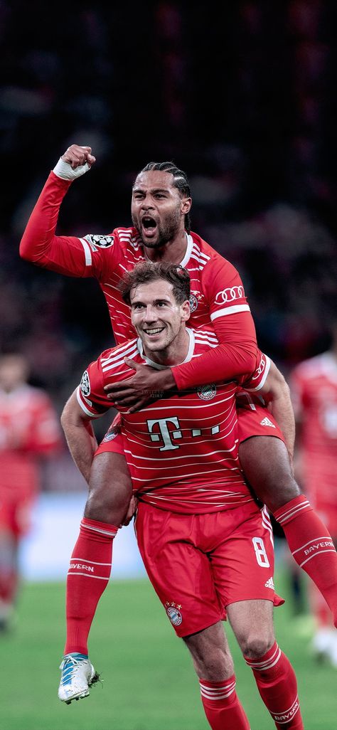 Goretzka Wallpaper, Germany Team, Serge Gnabry, Football Score, Fc Bayern Munich, Munich Germany, Random Pictures, Professional Football, Sports Clubs