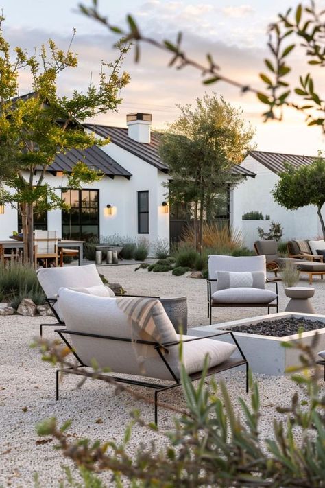 Explore adorable gravel patio ideas on a budget! From small to large spaces, find affordable decor and easy-to-assemble furniture for your backyard oasis. Restoration Hardware Backyard, Desert Pergola, Natural Patio Ideas, Country Backyard Ideas, Easy Patio Ideas, Gravel Backyard Ideas, Large Backyard Ideas, Small Yard Landscaping Ideas, Gravel Patios