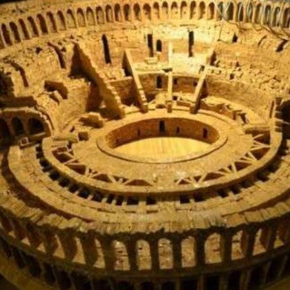 Easy Christmas Crafts - Colosseum - Click Pic for 22 Fun Wine Cork Projects Cork Sculpture, Wine Cork Projects, Cork Projects, Italian Sculptors, Wine Bottle Corks, Cork Diy, Cork Art, Wine Cork Crafts, Bottle Corks