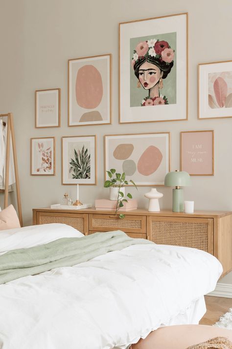 19 Pink and Grey Bedroom Ideas For Adults 15 Pink Bedroom Accessories, Sage Green Bedroom, Bedroom Wall Colors, Pink Bedrooms, Grey Bedroom, Inspire Me Home Decor, Gray Bedroom, Room Makeover Bedroom, Pink Bedroom