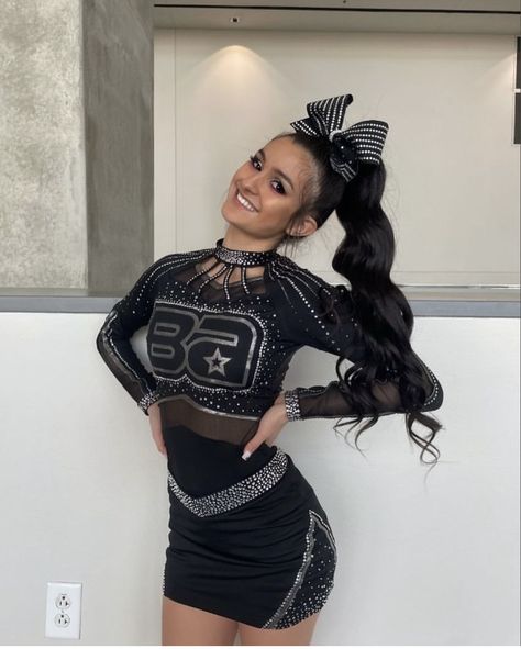 Pom Uniforms Dance, Pink And Black Cheer Uniform, Cheer Coach Aesthetic, Cheerleading Outfits Aesthetic, Cute Cheer Uniforms, Cheer Photo Ideas, Pictures Ideas Instagram, Cheer Fits, Coach Aesthetic