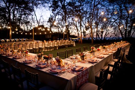 u shaped wedding table | Real Wedding – Jenna & Esteban at Reserva Conchal Beach Club, Costa ... Outdoor Dinner Party, Wedding Table Setup, Twilight Wedding, Romantic Wedding Receptions, Beach Wedding Reception, Wedding Reception Ideas, Costa Rica Wedding, Outdoor Dinner, Inexpensive Wedding