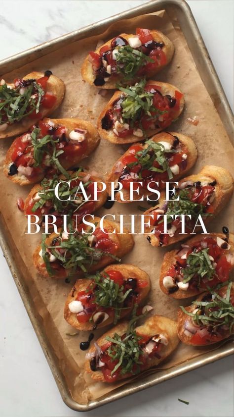 Caprese Bruschetta | Party food appetizers, Dinner appetizers, Recipes Birthday Party Orderves, Dinners That Pair With White Wine, Bruchetta Bread Party Appetizers, Dinner Party Canapes Appetizer Ideas, Catering Entree Ideas, Apetaizer Party Ideas Easy, Casino Night Appetizers, Small Appiterzers, Bruschetta Charcuterie Board Ideas