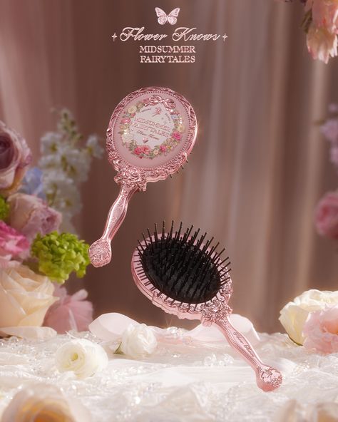 With meticulous craftsmanship designed to enhance your natural beauty, each piece in our collection, from the elegant Hand Mirror to the soft Blush Brush, exudes the ethereal allure of a fairytale.🪞🌟

📅Our newest collection is set to launch on flowerknows.co on June 6th, 0:00 PST. Prepare to discover your new beauty essentials!

#flowerknows #midsummerfairytales Flower Knows, Pink Cosmetics, Blush Brush, Hand Mirror, Doll Parts, Elegant Hairstyles, Christmas Wishlist, Beauty Essentials, Hair Brush