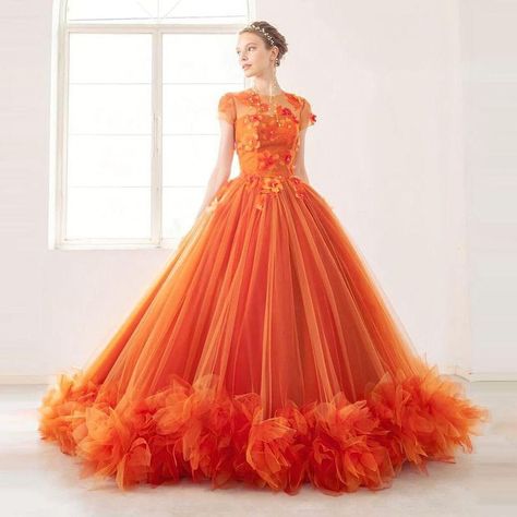 Evening Gowns ideas Orange Princess Dress, Orange Quinceanera Dresses, Orange Evening Dresses, Flower Prom Dress, Tulle Ball Gown, Ball Gowns Evening, Fantasy Gowns, Evening Dress Fashion, Fairytale Dress