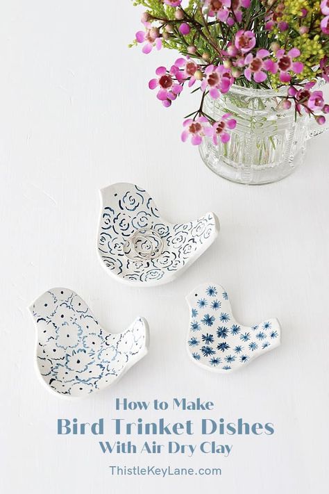 Air Dry Clay Trinket Dishes, Beginner Clay Projects, Air Dry Clay Trinket, Easy Clay Ideas, Clay Project Ideas, French Country Crafts, Clay Bird, Clay Birds, Air Dry Clay Projects