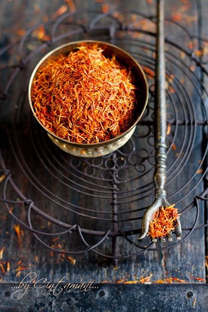 Persian Food, Think Food, Metal Bowl, Spices And Herbs, Beautiful Food, Food Styling, Food Photo, Sweet Potato, Spice Things Up