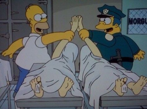 Homer Simpson Chief Wiggum high five in the morgue corpses bodies The Simpsons All The Bright Places, Ted Bundy, Disney Instagram, The Simpson, Quotes Disney, Homer Simpson, Art Films, Futurama, Retro Designs