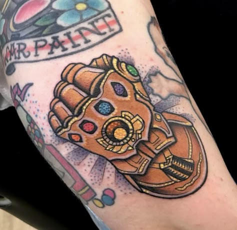 Infinity Gauntlet Tattoo. Infinity Stones Tattoo, Infinity Gauntlet Tattoo, Gauntlet Tattoo, Red Tattoo Designs, Marvel Tattoo Ideas, Avengers Tattoo, Purple Tattoos, Colour Tattoos, Skulls Tattoo