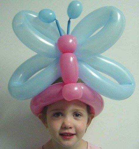 butterfly hat Balloon Animal Hat, Balloon Hats How To Make, Easy Balloon Animals, Balloon Bunny, Balloon Hats, Bunny Hats, Butterfly Balloon, Baloon Art, Butterfly Hat