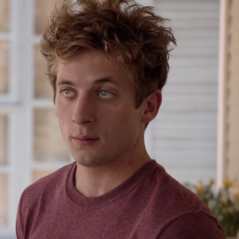 Shameless Characters, Lip Gallagher, Carl Gallagher, Allen White, Jeremy Allen White, Face Photo, Series Movies, Serie Tv, Male Models