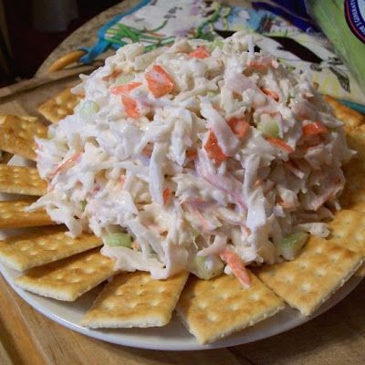 Try Crab Salad Recipe! You'll just need 1 pound imitation crab meat, shredded (picked apart), 1/2-1 cup celery, finely chopped, 1/2 cup Hidden Valley Lite... Tastee Recipe, Carrots And Celery, Crab Salad Recipe, Sea Food Salad Recipes, Christmas Salads, Crab Salad, Seafood Salad, Crab Recipes, Crab Meat