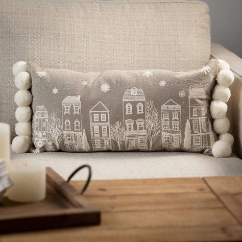 Yarn Stitching, Christmas Pillows Diy, Christmas Fair Ideas, Winter Pillow Covers, Dream Pillow, Winter Pillows, Christmas Throws, Village Scene, Christmas Cushions