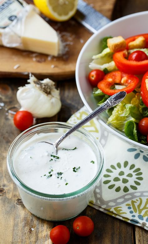 Creamy Parmesan Dressing (Carrabba's copycat) Creamy Parmesan Dressing Recipe, Parmesan Dressing Recipe, Creamy Parmesan Dressing, Blue Cheese Vinaigrette, Dressings Recipes, Ginger Salad Dressings, Homemade Buttermilk, Parmesan Recipes, Southern Kitchens