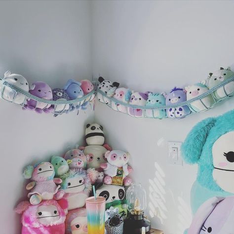 Hanging Squishmallows, Crochet Squishmallow Hammock, Displaying Squishmallows, Organize Squishmallows, How To Display Squishmallows, Squishmallows Hammock, Diy Squishmallow Storage, How To Store Squishmallows, Squishmallow Display Ideas