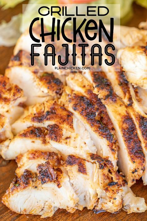 Grilled Chicken Fajitas Recipe - recipe from a Carlos O'Kelly's employee. SO simple and they taste GREAT! Chicken seasoned with garlic, seasoned salt, and pepper. Baste cooked chicken in a chipotle sauce made from canned chipotles in adobo sauce, garlic, oil, butter, and liquid smoke. Seriously delicious! Add onions, bell peppers, rice and beans for an easy Mexican fiesta! #mexican #texmex #chicken #chickenfajitas #grilling Mexican Grilled Chicken, Grilled Chicken Fajitas, Chicken Fajitas Recipe, Easy Chicken Fajitas, Baked Chicken Recipes Healthy, Grilled Taco, Fajitas Recipe, Chicken Fajita Recipe, Healthy Chicken Recipes Easy