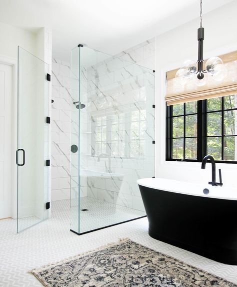 clean glass shower Big Showers, Plank And Pillow, Cleaning Shower Glass, Porch Swing Plans, Black Tub, Master Bath Shower, Porch Swing Bed, Master Bathrooms, Wet Room