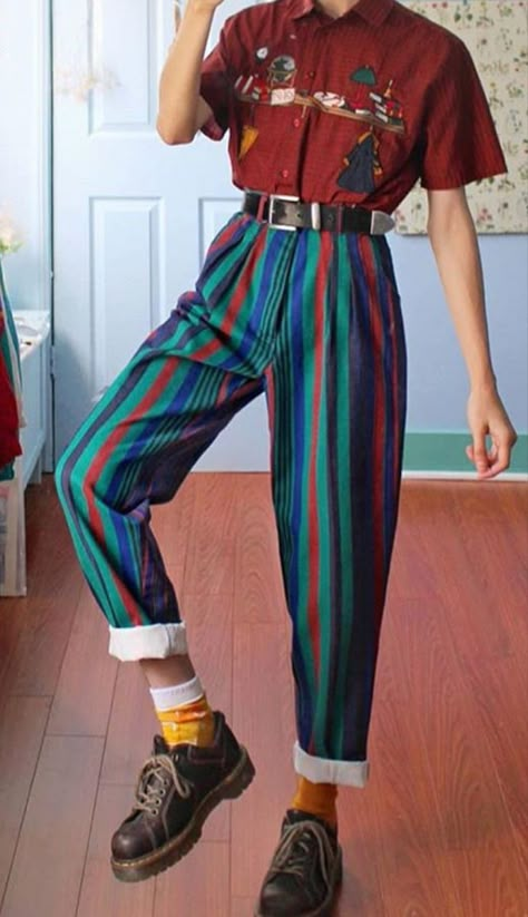 bright colorful kidcore and clowncore inspired outfit. Look 80s, Doc Martens Outfit, 70s Inspired Fashion, 70s Outfits, Tumblr Outfits, Retro Mode, Mode Inspo, Tomboy Fashion, Compass Tattoo