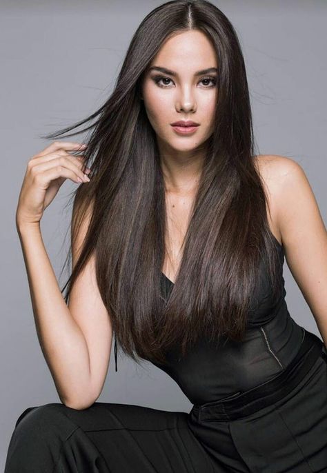 Catriona Gray, Pageant Headshots, Woman With Long Hair, Beauty Pageant, Clip In Hair Extensions, Model Poses, Brown Hair, Balayage, Long Hair