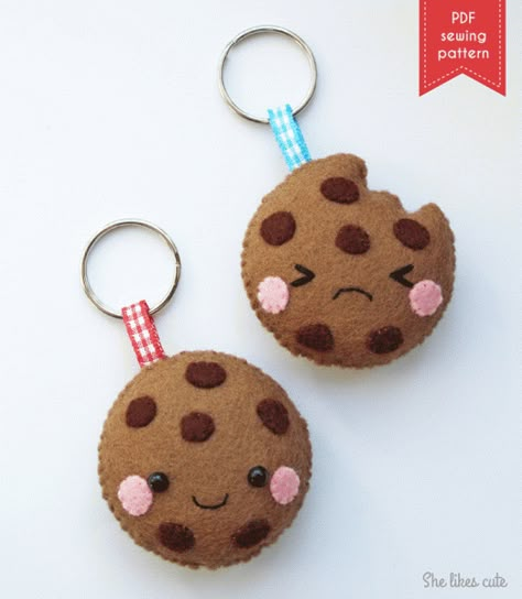 Plush Patterns from She Likes Cute Kawaii Felt, Felt Keychain, Felt Crafts Patterns, Felt Crafts Diy, Felt Pattern, Felt Patterns, Felt Craft, Plush Pattern, Felt Diy