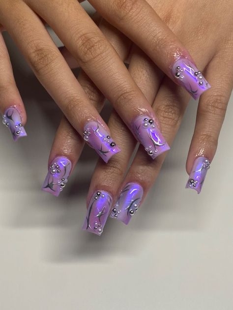 Aura Set Nails, Chrome Freestyle Nails, Y2k Medium Nails, Short Airbrush Nails, Purple Gel X Nails, Chrome Y2k Nails, Purple Nail Designs Short, Short Purple Acrylic Nails, Chrome Tattoo Designs