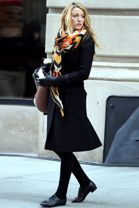 Gossip Girl Winter, Serena Van Der Woodsen Outfits, Mode Gossip Girl, Estilo Gossip Girl, Tomboy Stil, Gossip Girl Serena, Gossip Girl Style, Dress Like A Parisian, Preppy Mode